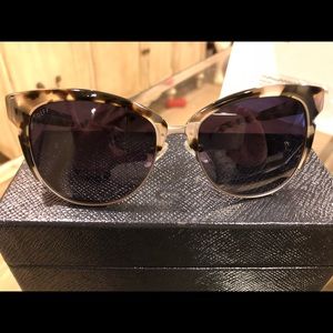 Ladies DIFF sunglasses